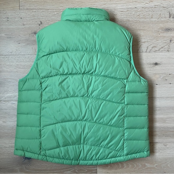 LL Bean Green Reversible Down Puffer Vest Women's Sz L *U6 - Picture 2 of 6